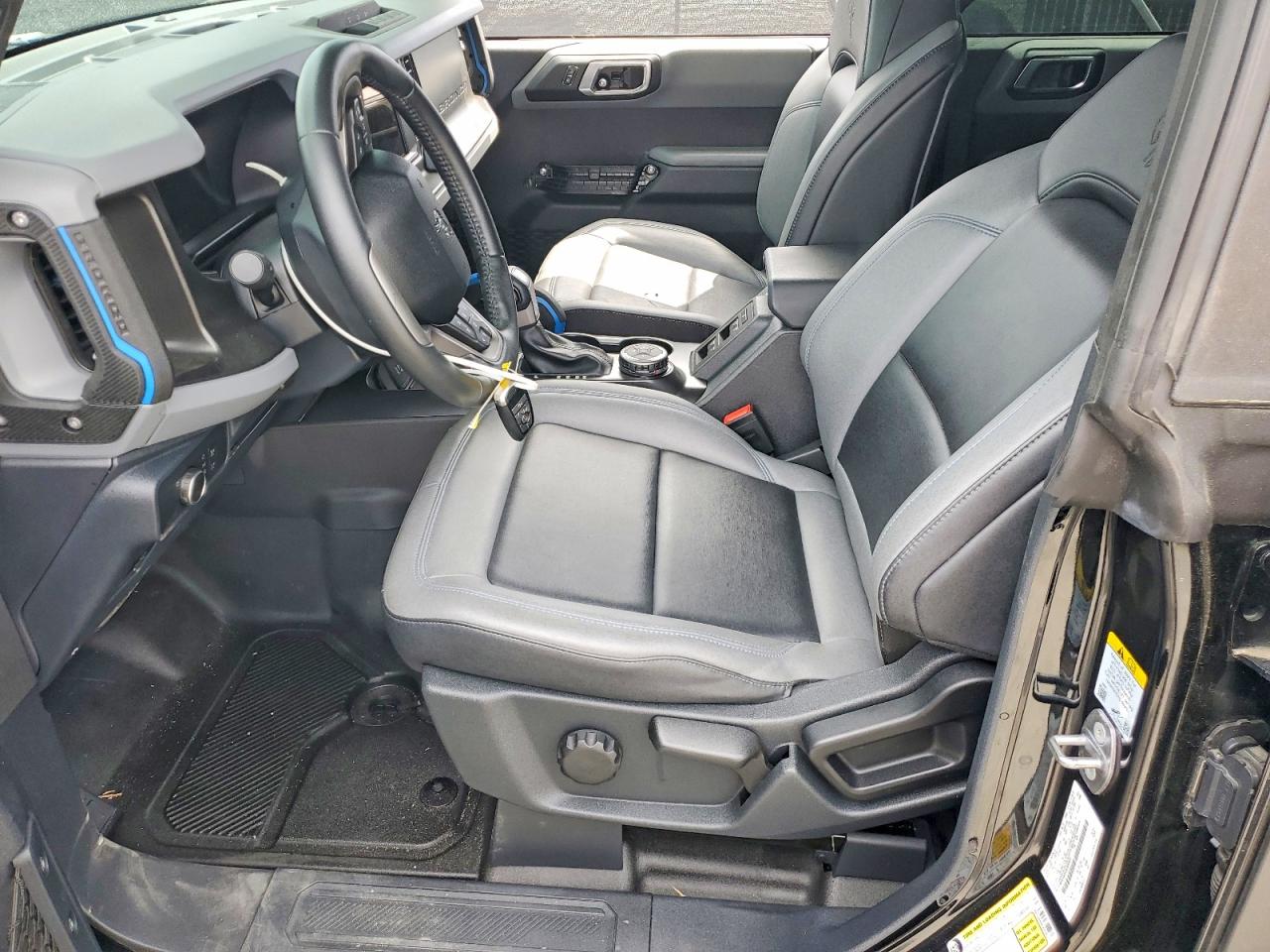 2022 FORD BRONCO BASE photo 13
