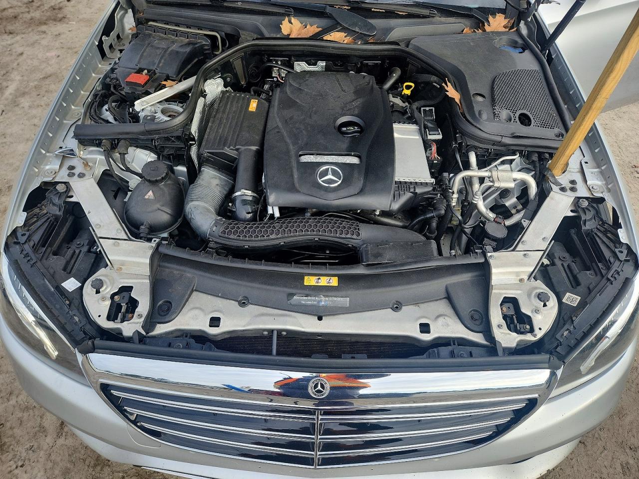 2017 MERCEDES-BENZ E 300 4MATIC photo 11