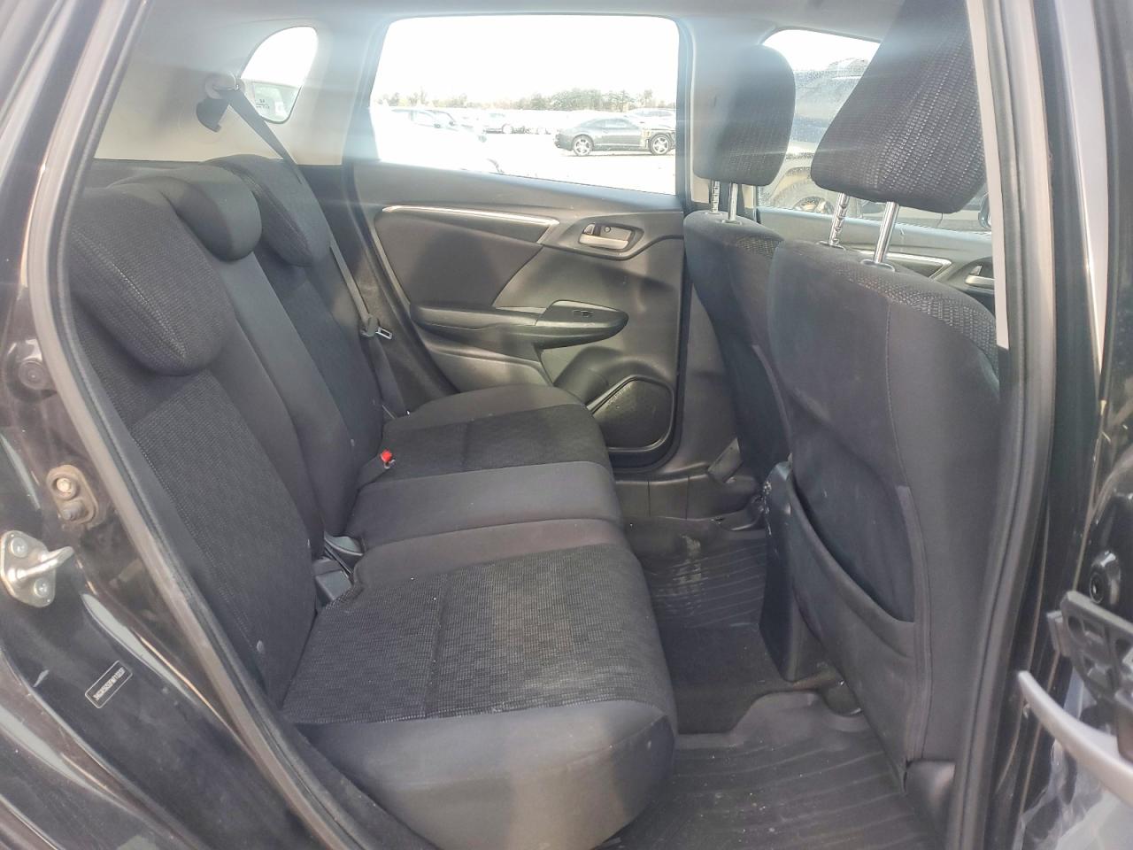 2015 HONDA FIT LX photo 19