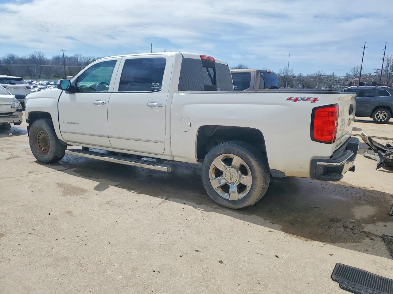 2014 CHEVROLET SILVERADO K1500 LTZ photo 2