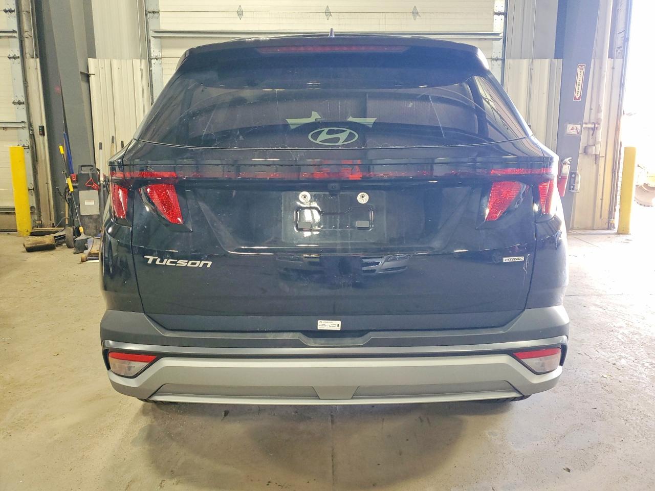 2026 HYUNDAI TUCSON SEL photo 16