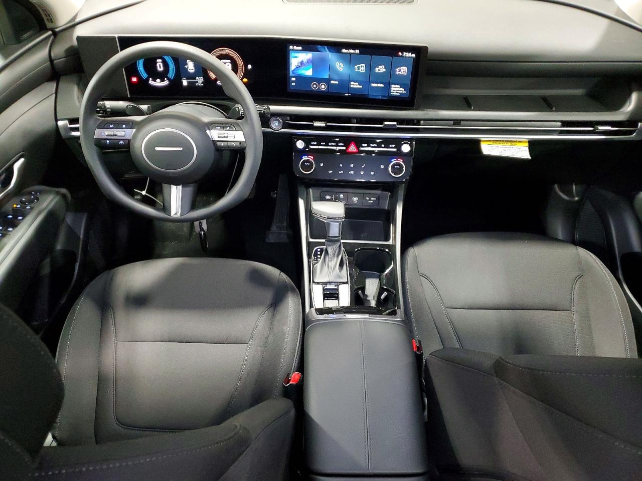 2026 HYUNDAI TUCSON SEL photo 22