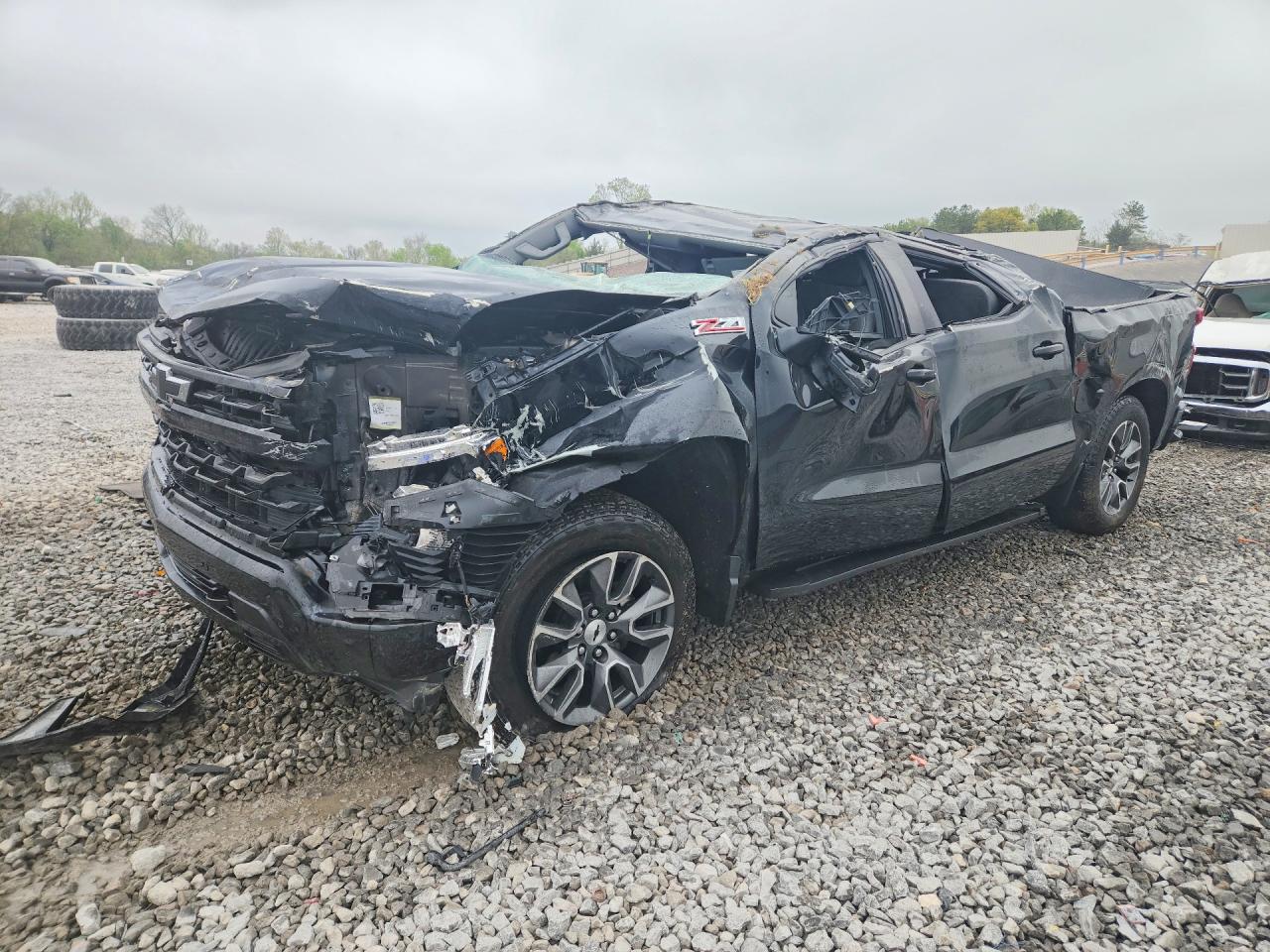 2025 CHEVROLET SILVERADO
