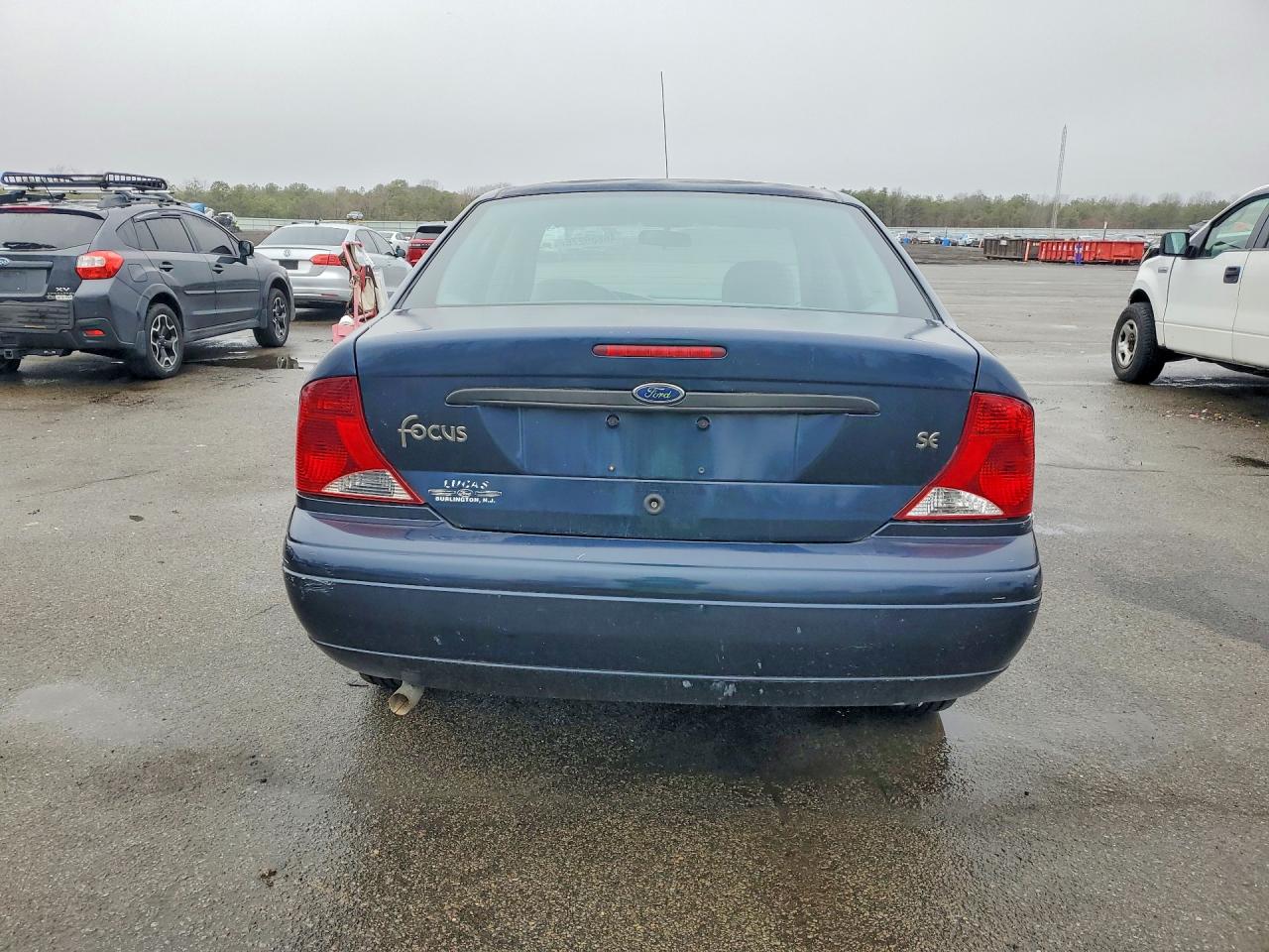 2003 FORD FOCUS photo 11