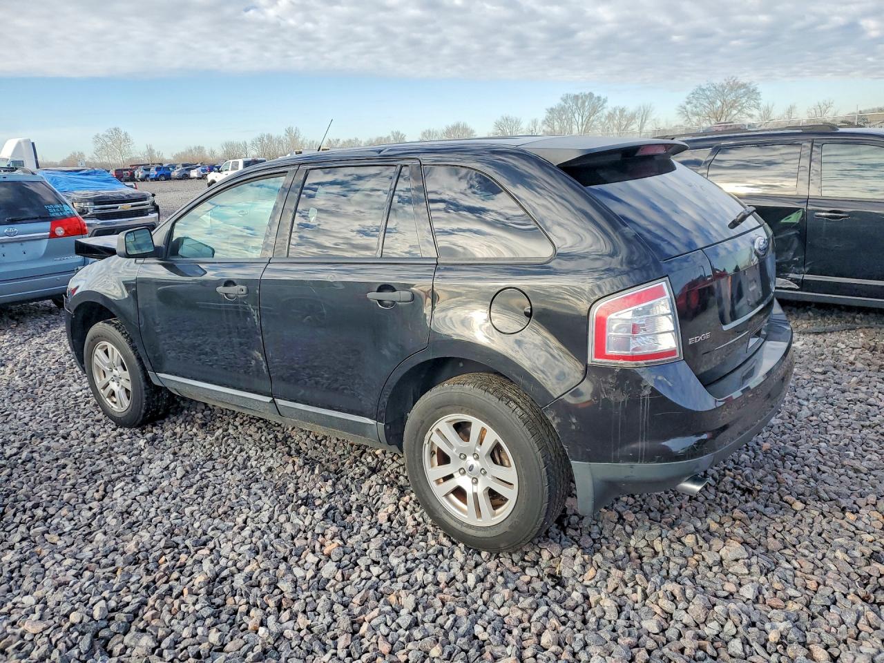 2010 FORD EDGE SE photo 2