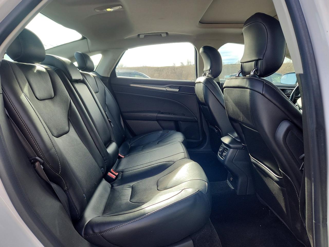 2014 FORD FUSION TITANIUM photo 28