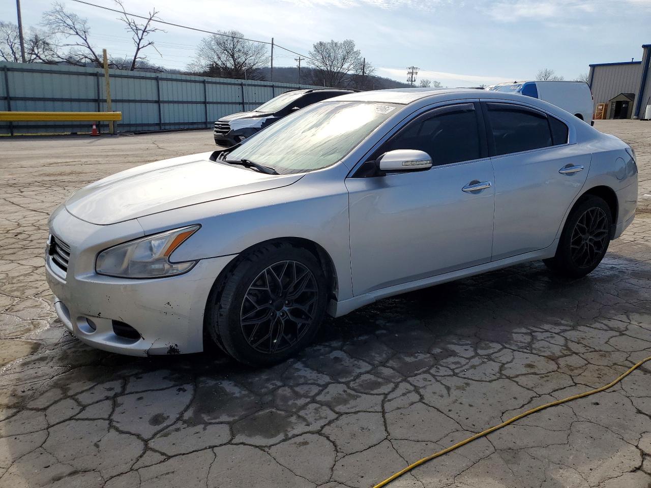 2013 NISSAN MAXIMA