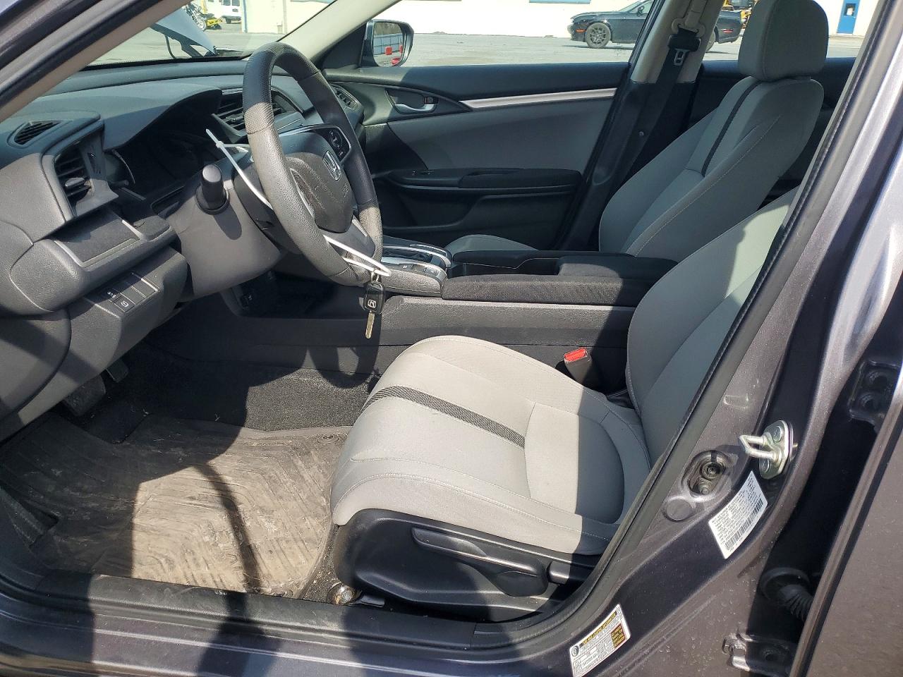 2016 HONDA CIVIC LX photo 13