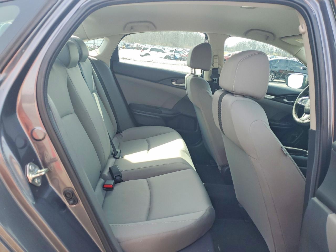 2016 HONDA CIVIC LX photo 19