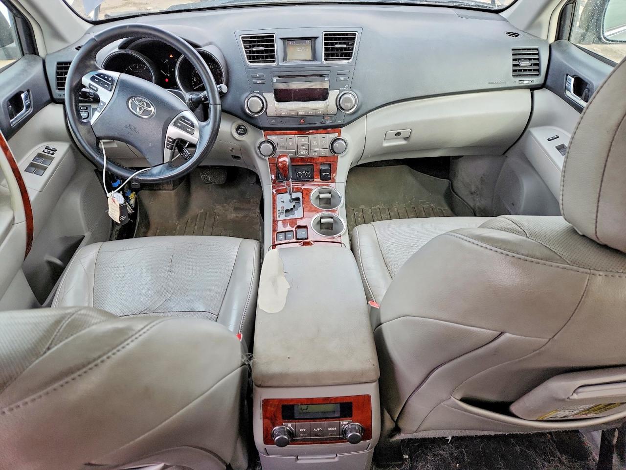 2012 TOYOTA HIGHLANDER LIMITED photo 22