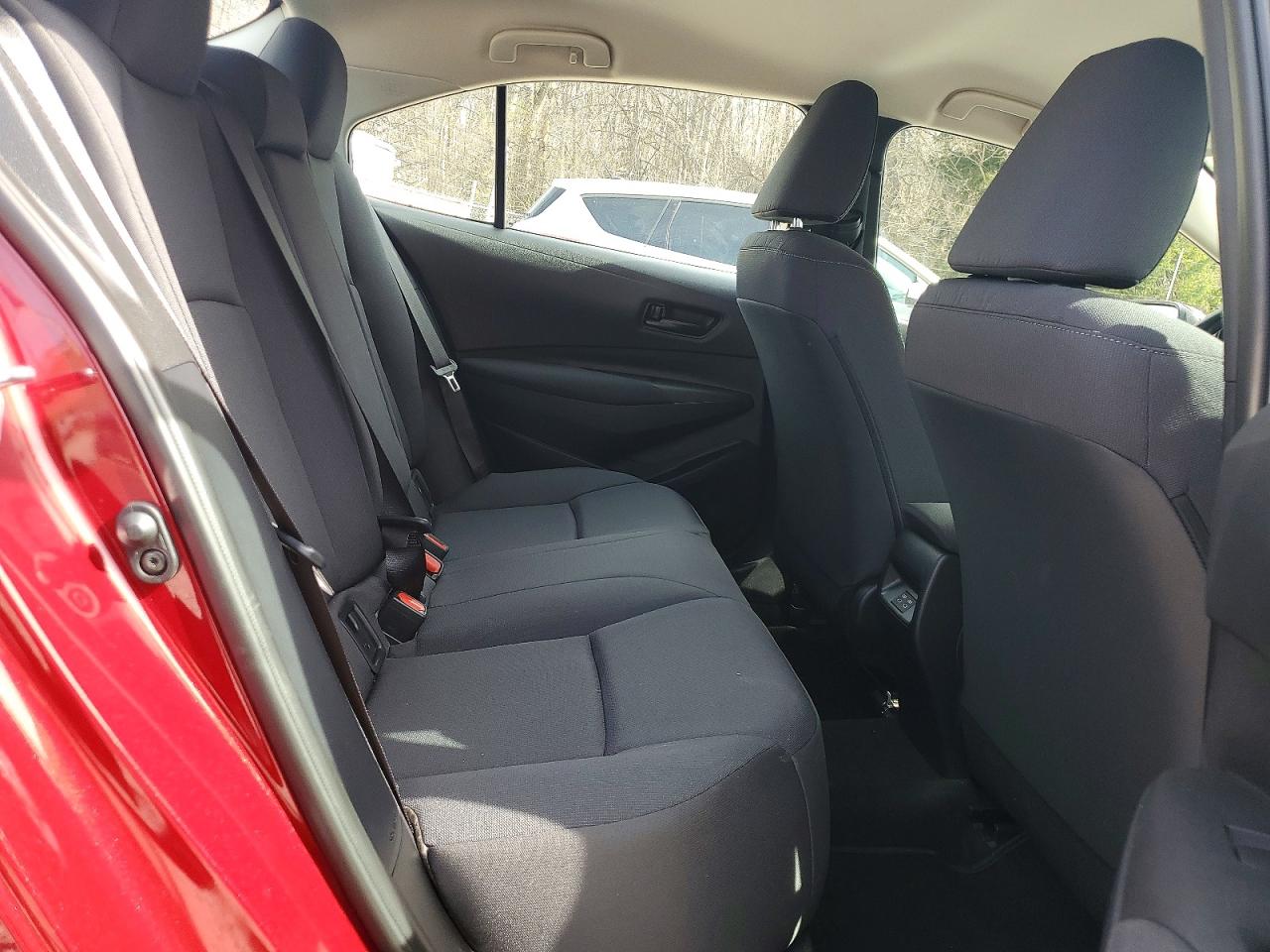 2024 TOYOTA COROLLA LE photo 10