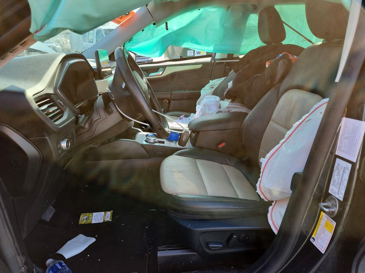 2022 FORD ESCAPE TITANIUM photo 13