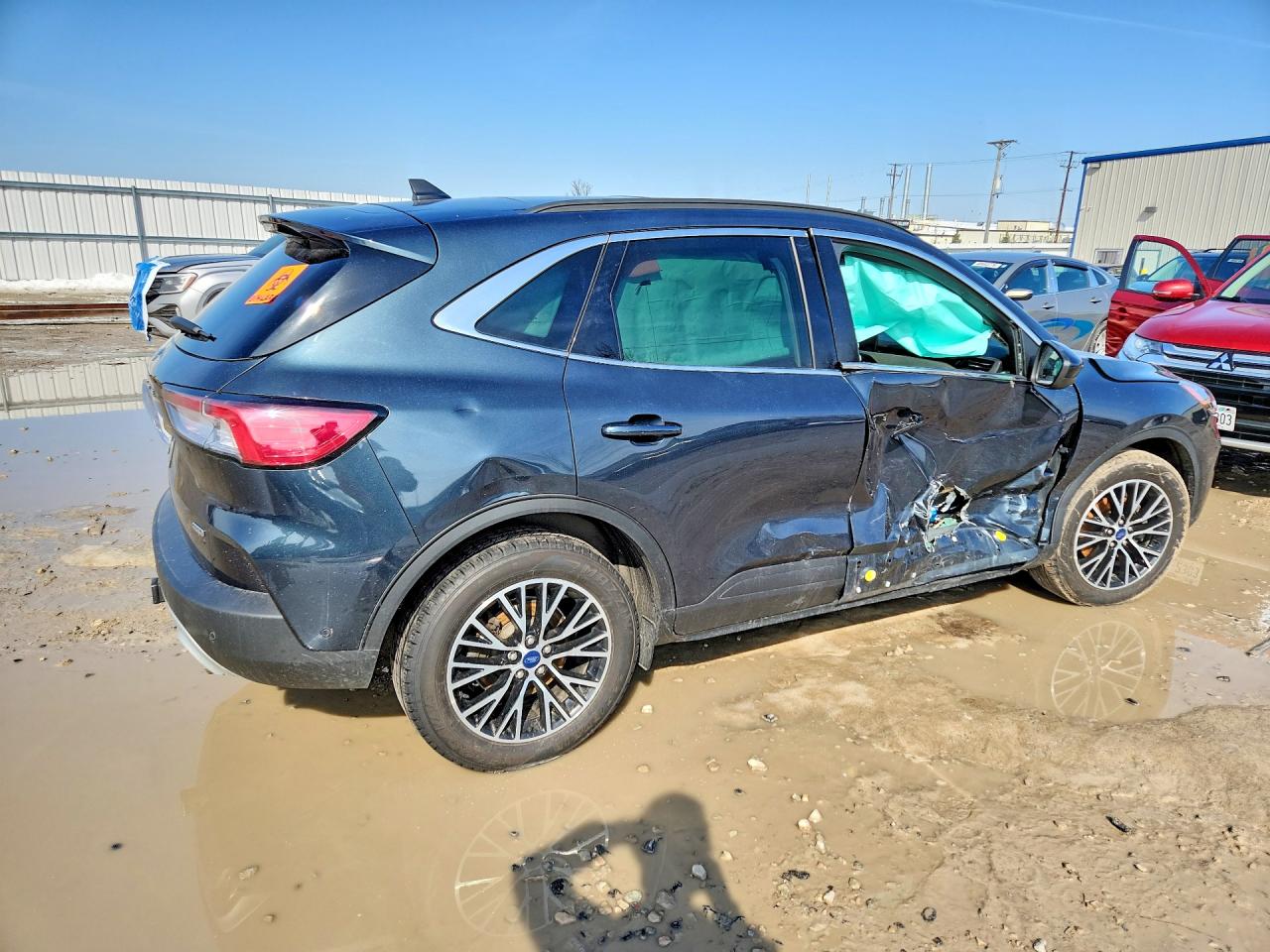 2022 FORD ESCAPE TITANIUM photo 5