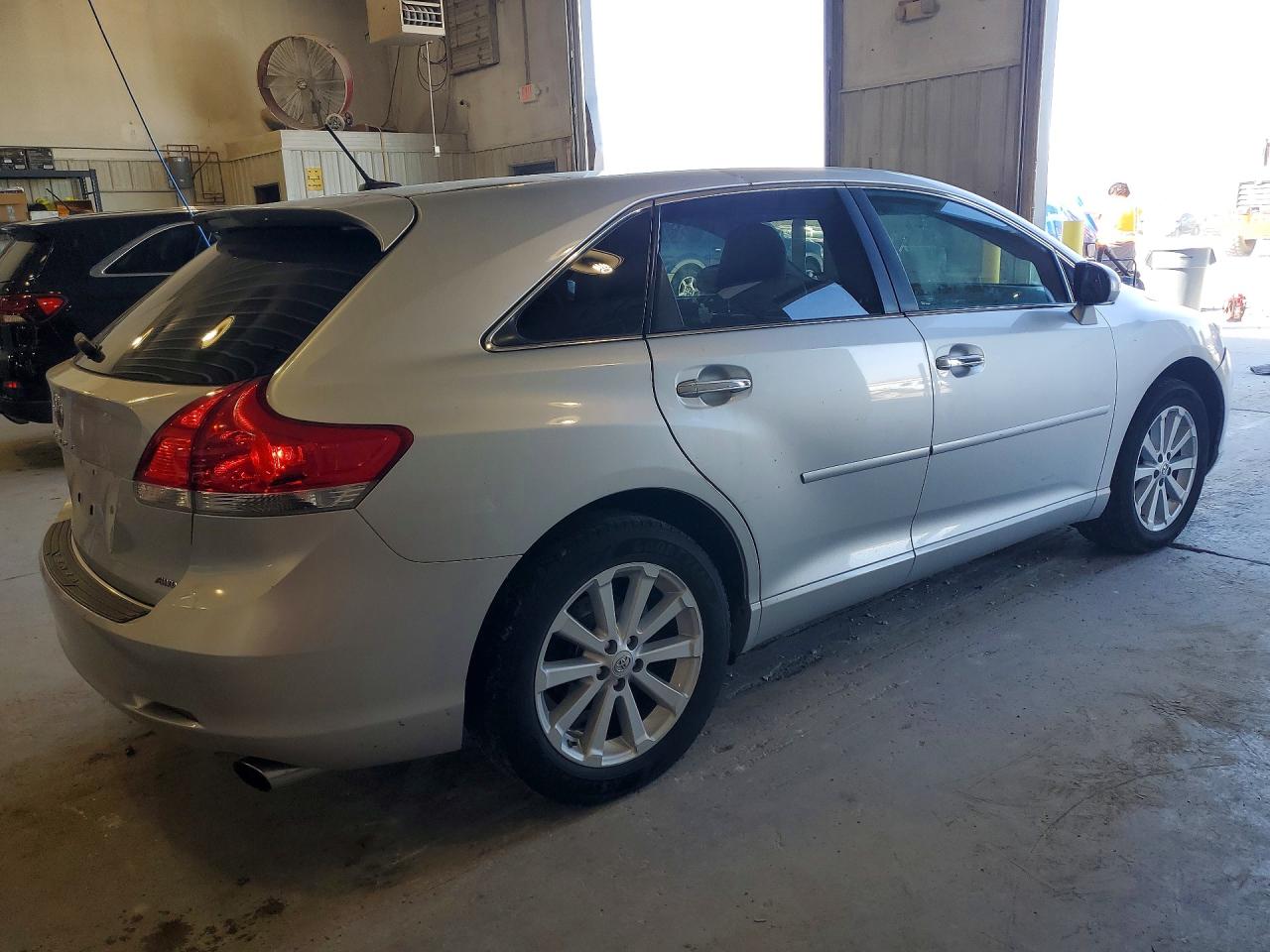 2011 TOYOTA VENZA AWD 4CYL photo 7