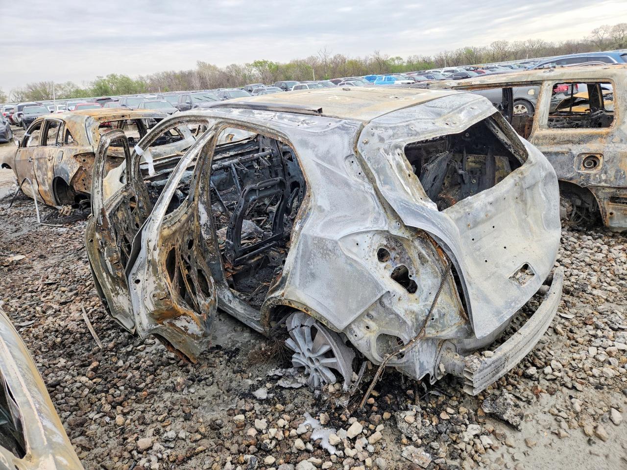 2019 BUICK ENCORE photo 2