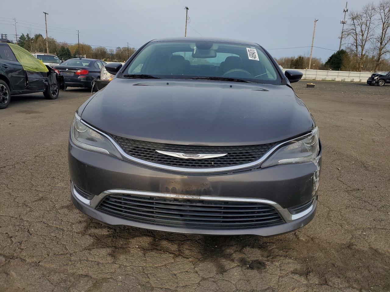 2016 CHRYSLER 200 LIMITED photo 5