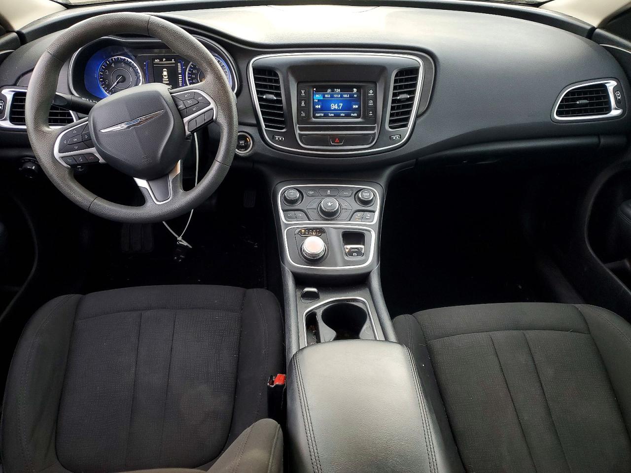 2016 CHRYSLER 200 LIMITED photo 8