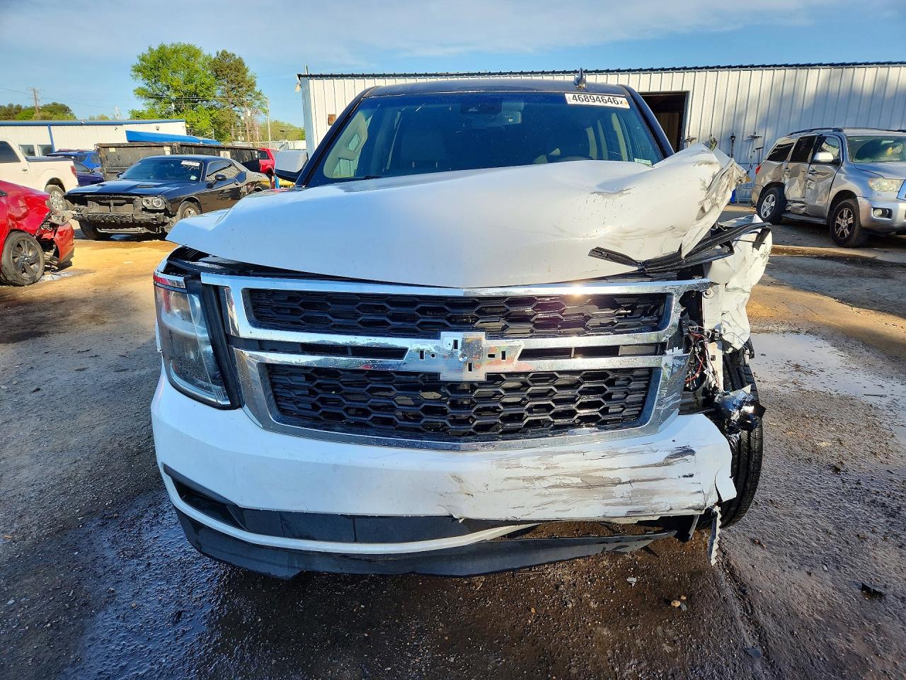 2020 CHEVROLET TAHOE C1500 LT photo 9