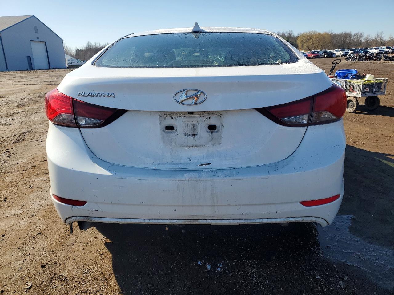 2016 HYUNDAI ELANTRA SE photo 6