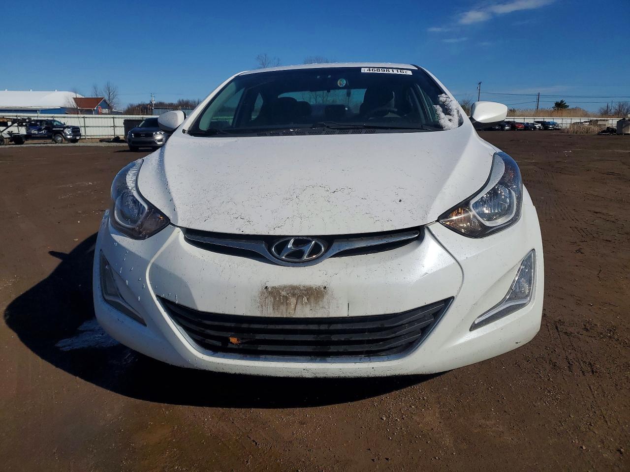 2016 HYUNDAI ELANTRA SE photo 5