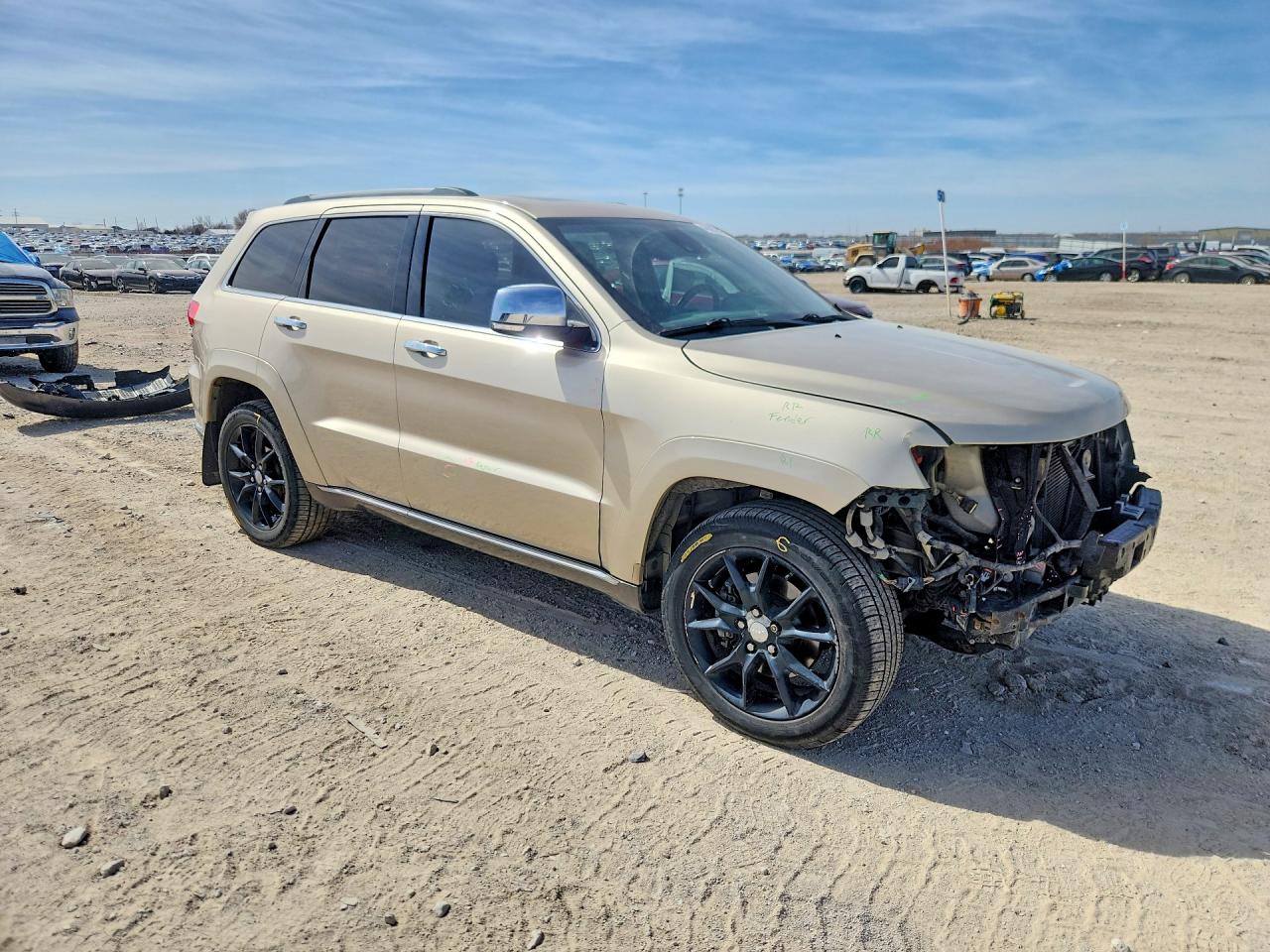 2014 JEEP GRAND CHEROKEE SUMMIT photo 10