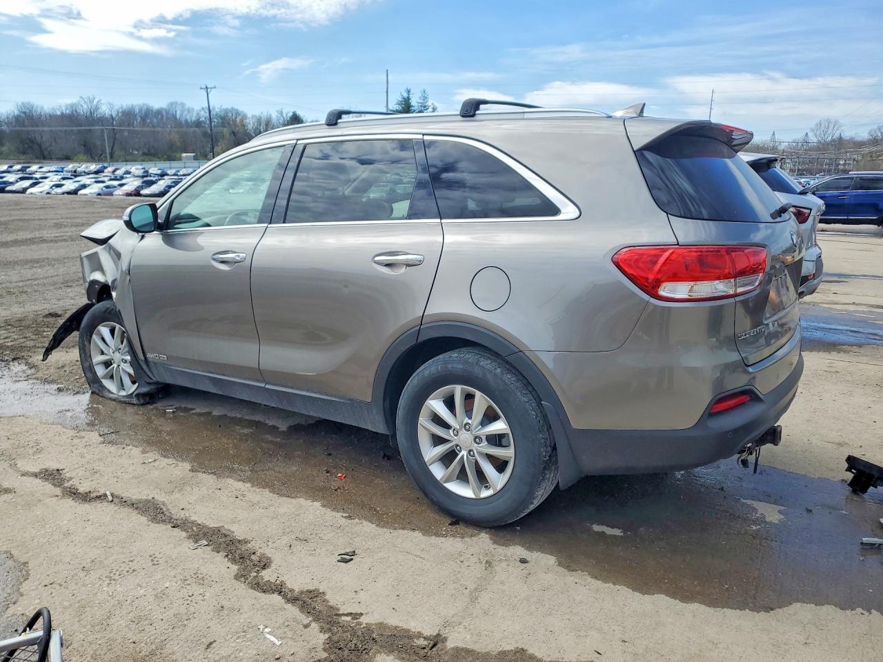 2016 KIA SORENTO LX V6 photo 3
