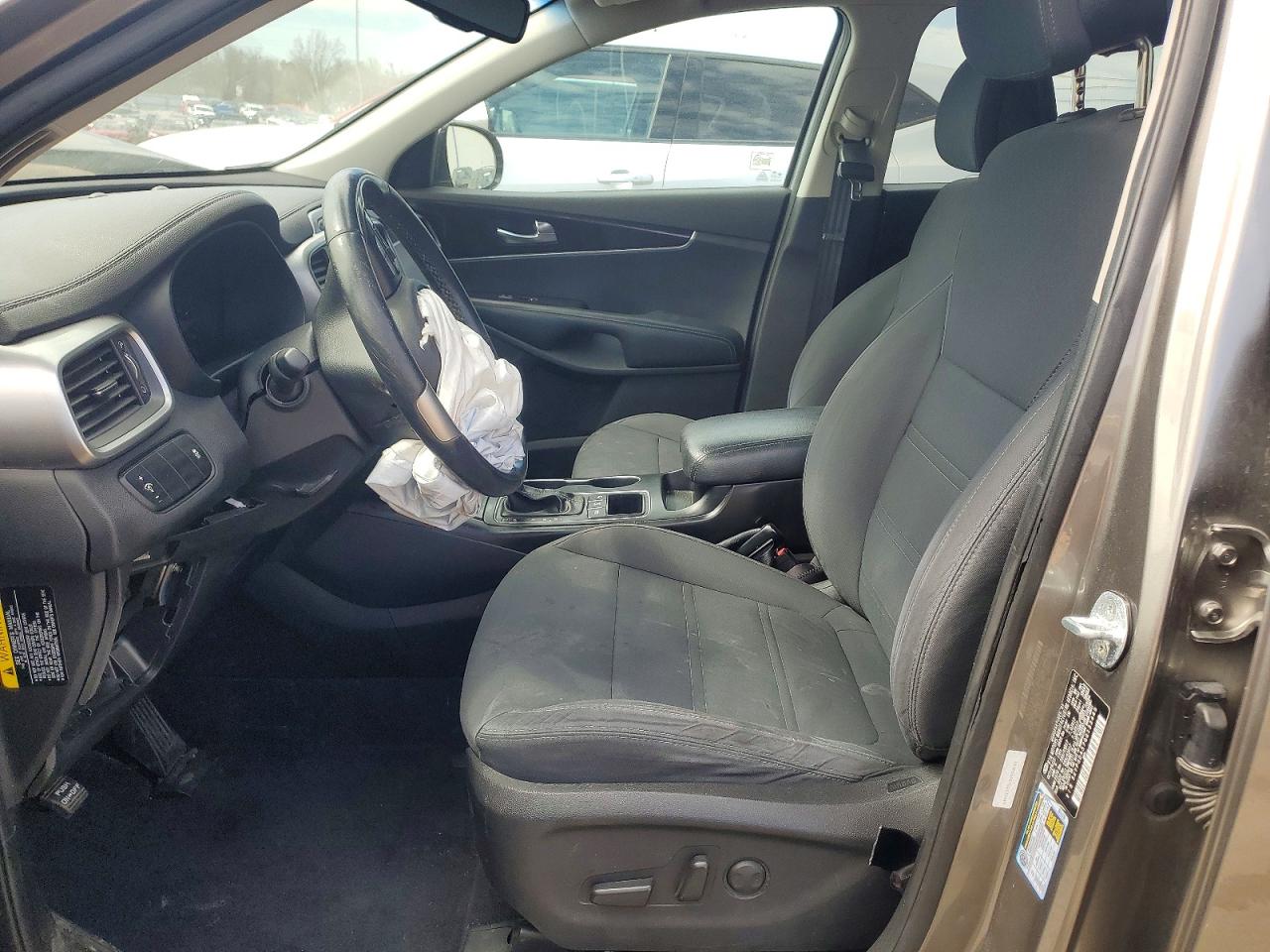 2016 KIA SORENTO LX V6 photo 13
