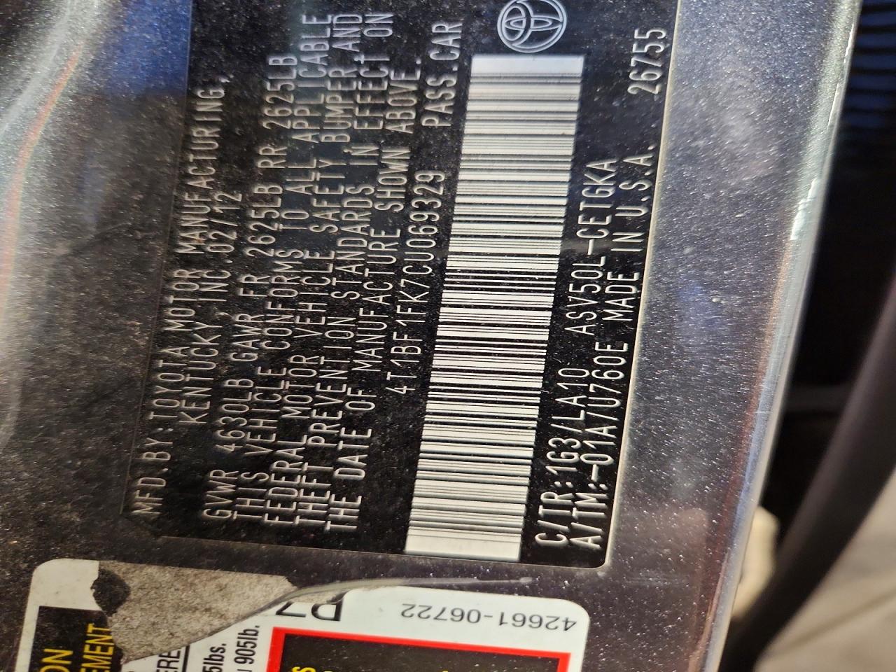 2012 TOYOTA CAMRY XLE photo 37