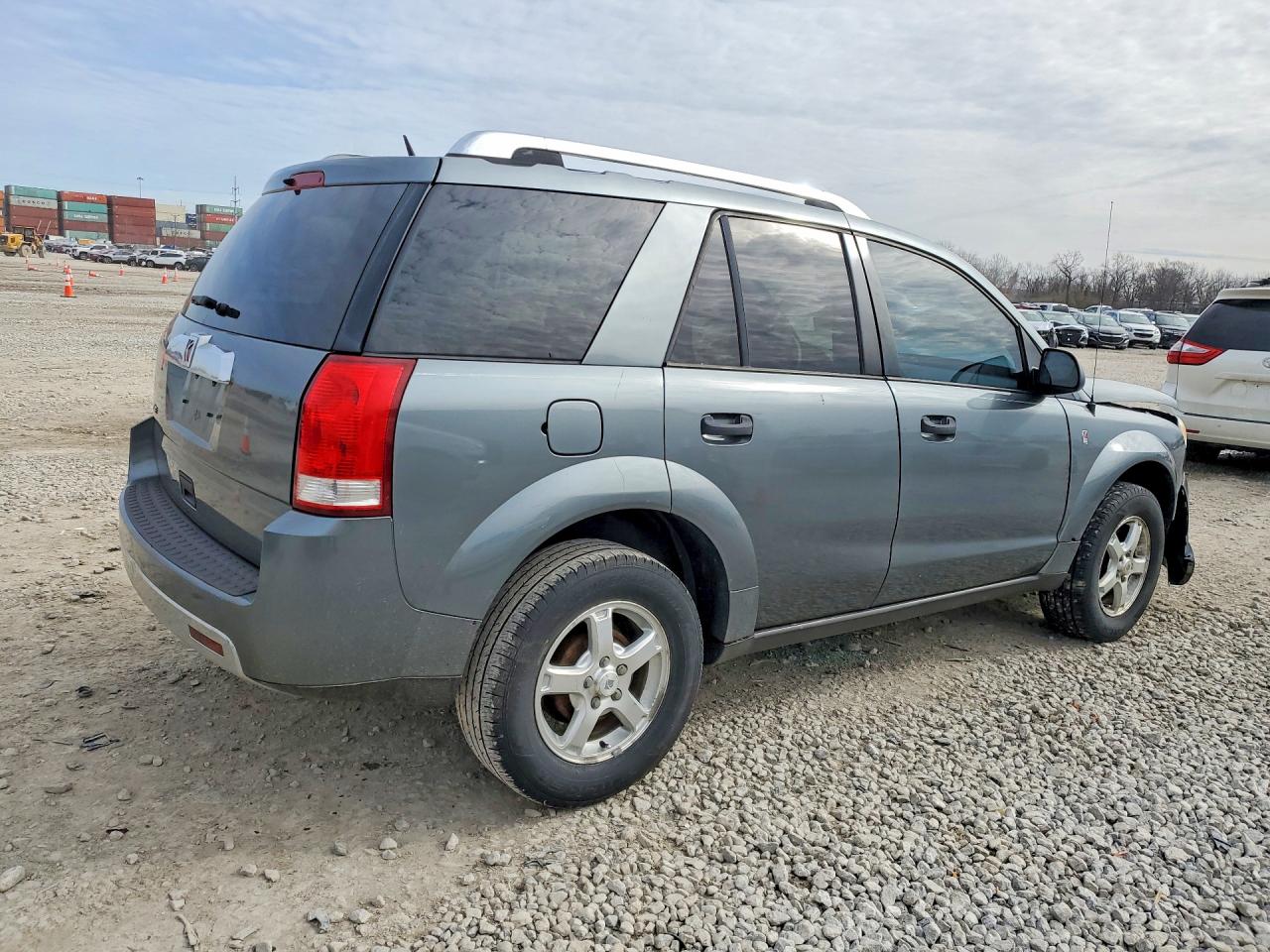 2006 SATURN VUE photo 5