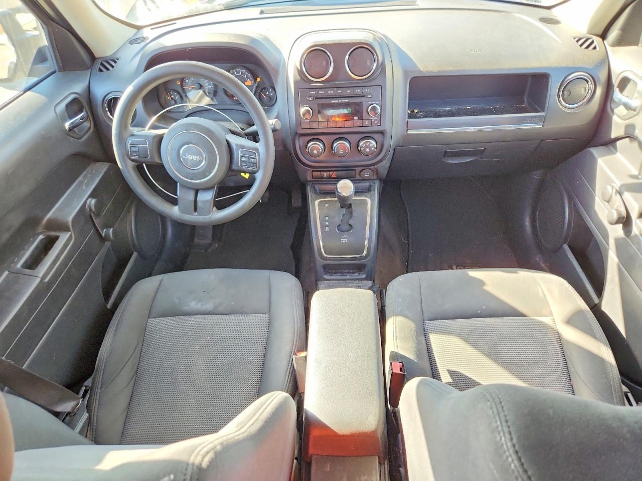 2015 JEEP PATRIOT SPORT photo 15
