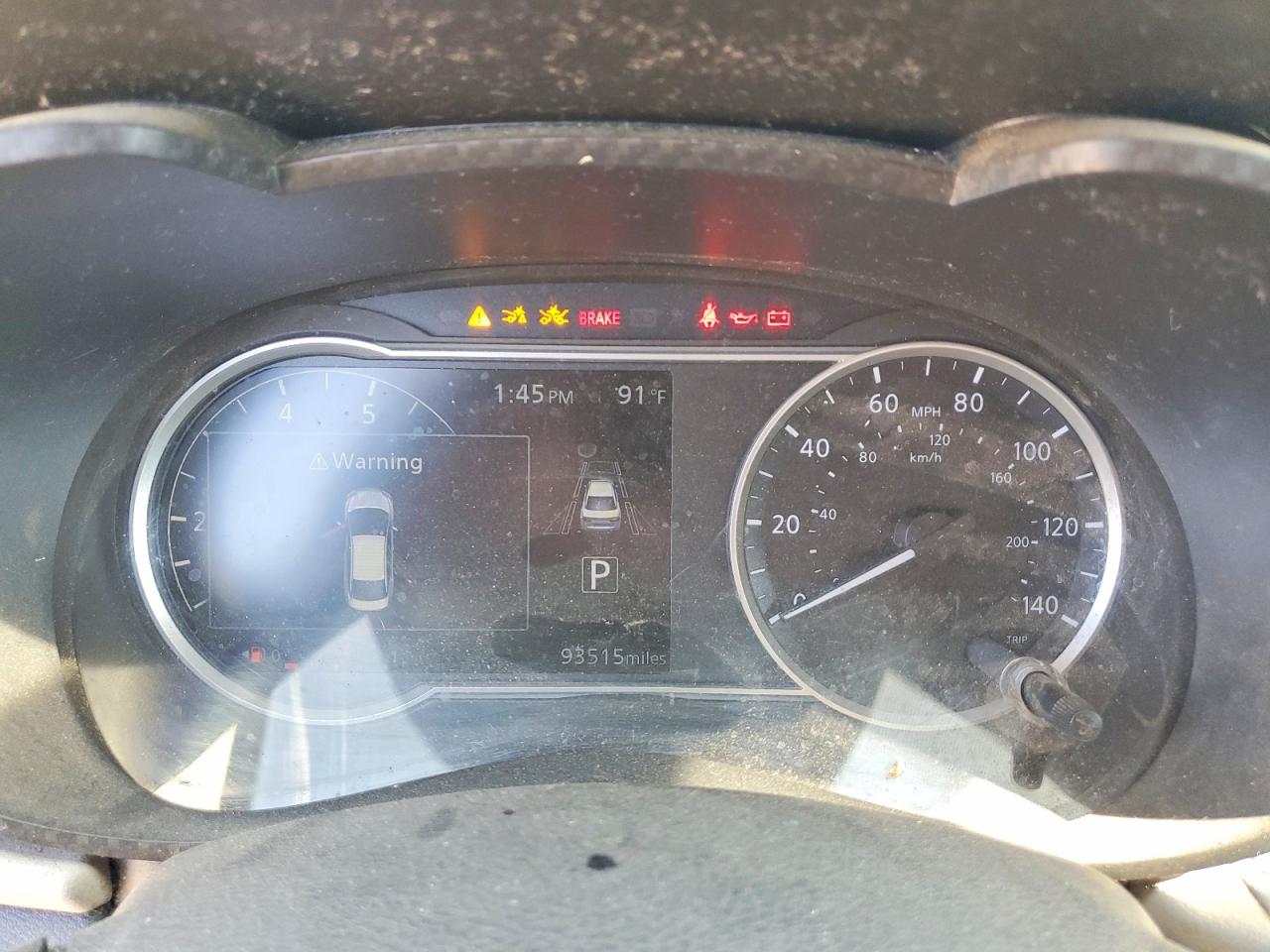 2021 NISSAN VERSA SV photo 9