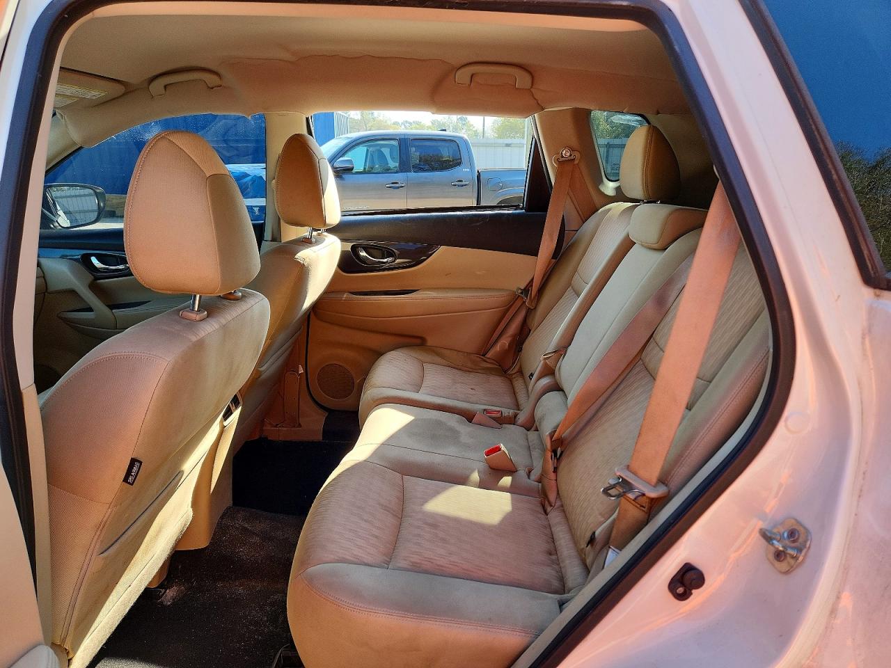 2018 NISSAN ROGUE SV photo 19