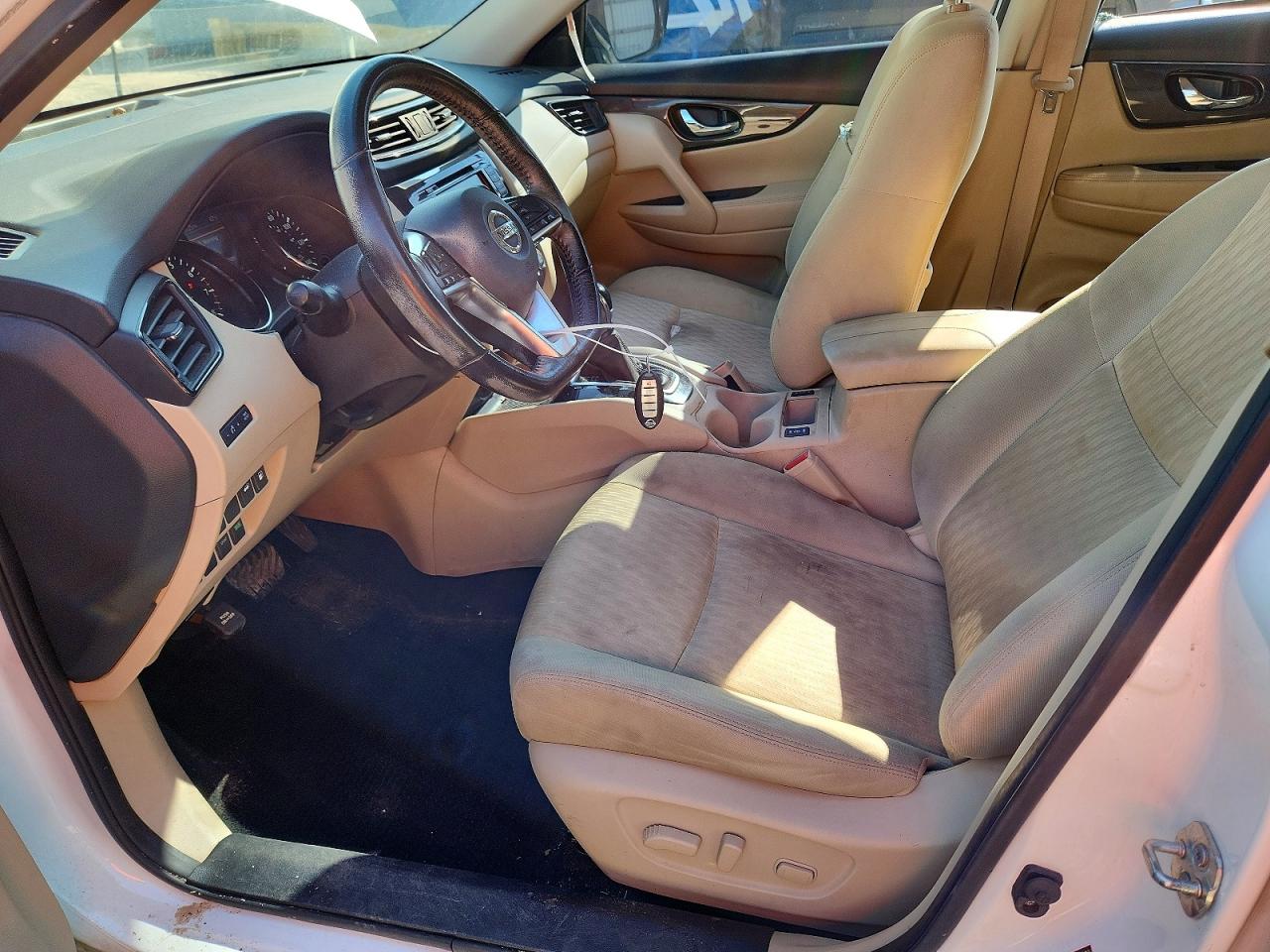 2018 NISSAN ROGUE SV photo 13