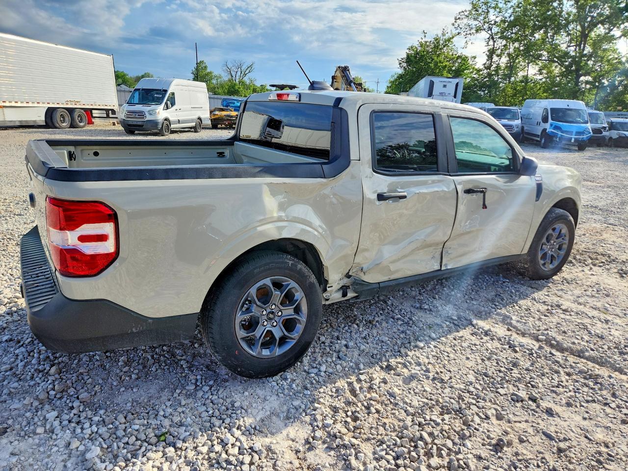 2025 FORD MAVERICK XLT photo 6