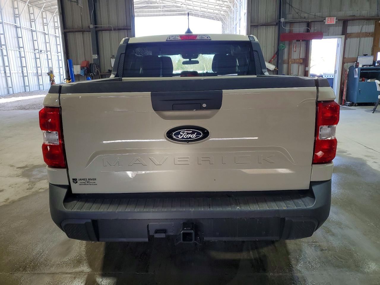 2025 FORD MAVERICK XLT photo 11