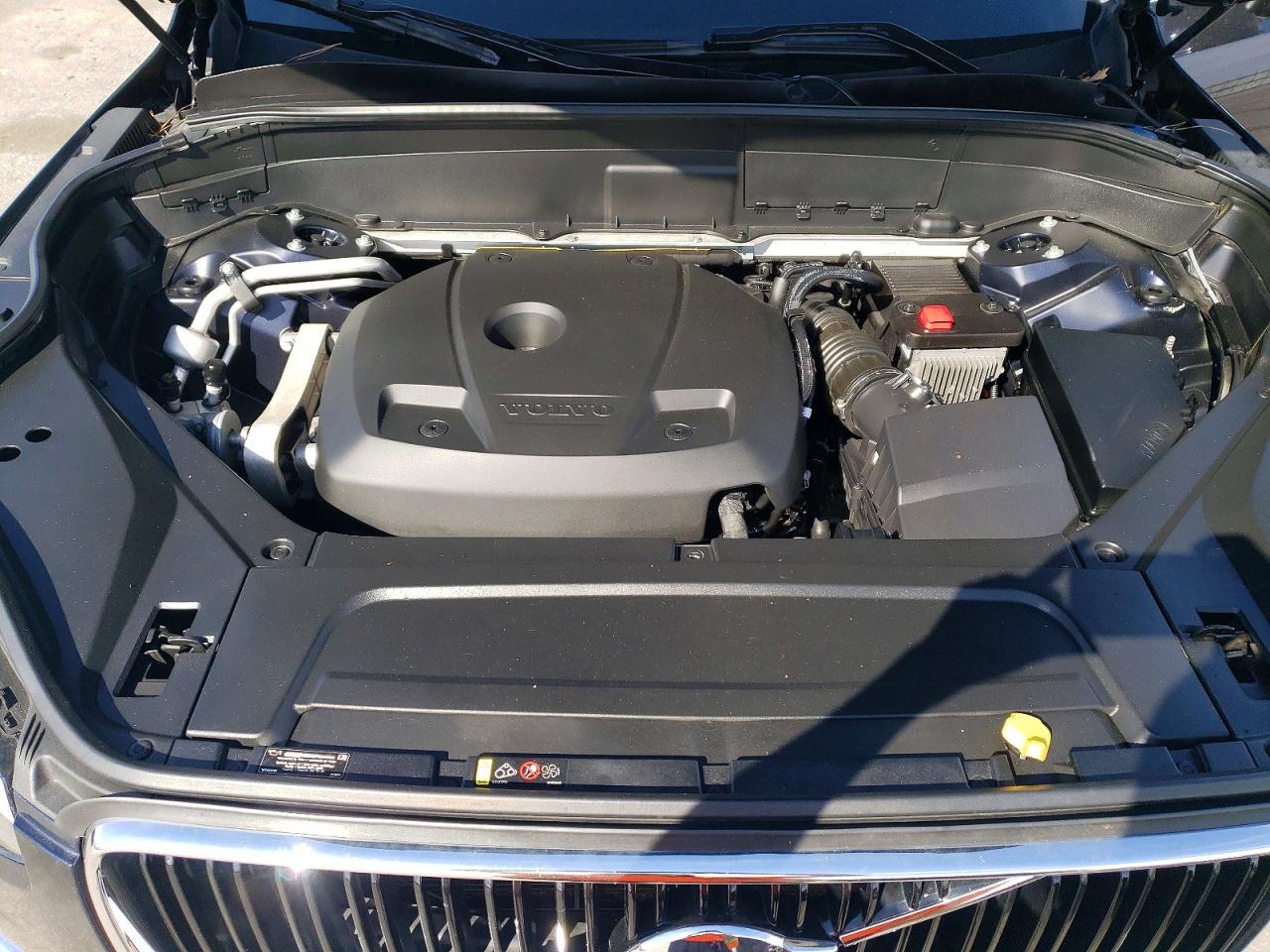 2019 VOLVO XC90 T6 MOMENTUM photo 34