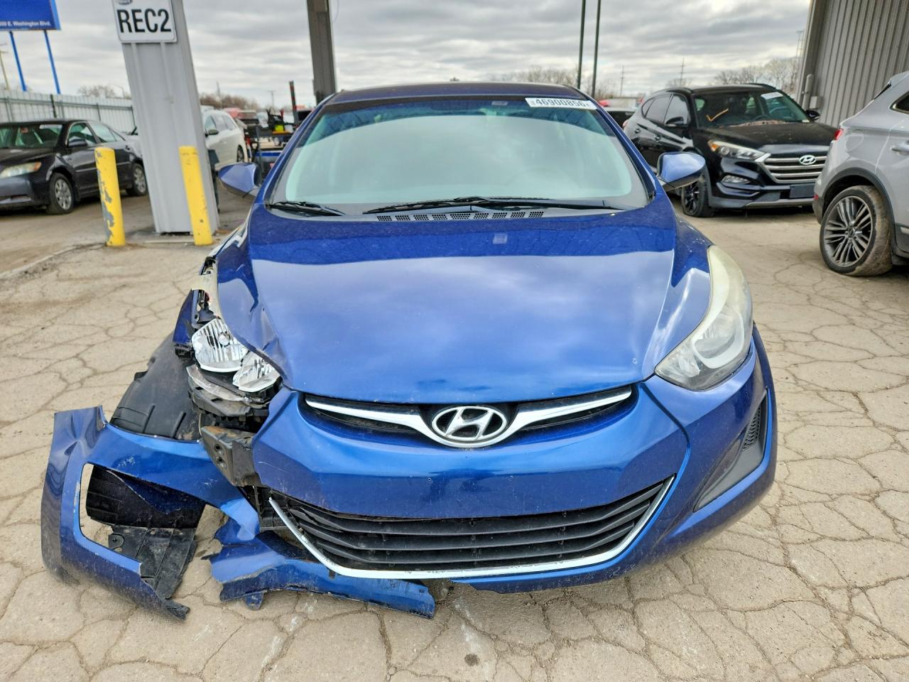 2015 HYUNDAI ELANTRA SE photo 9