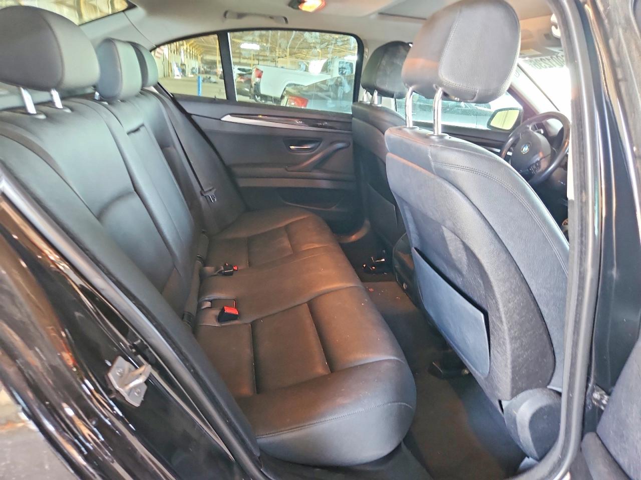 2016 BMW 528 I photo 19