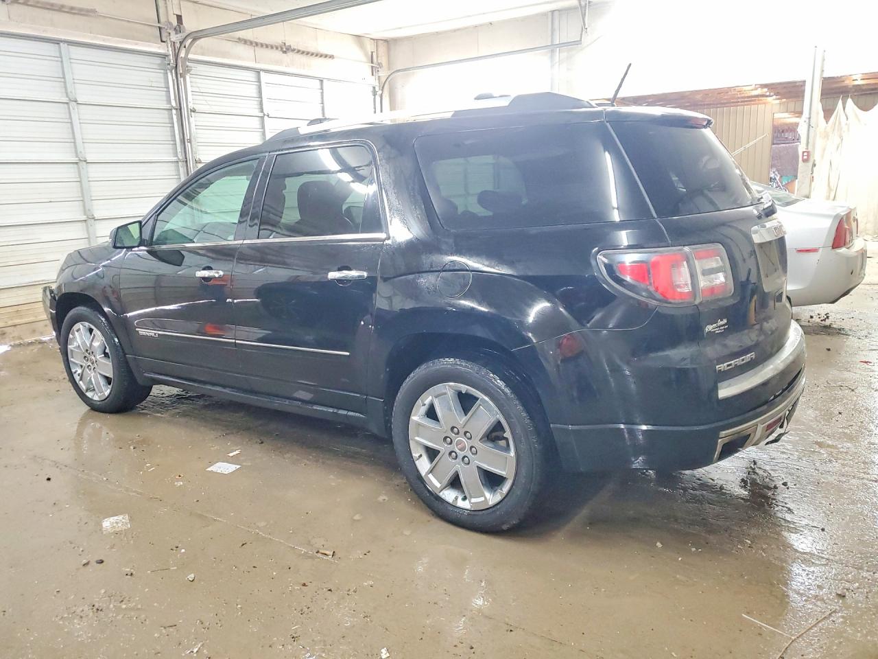 2016 GMC ACADIA DENALI photo 3