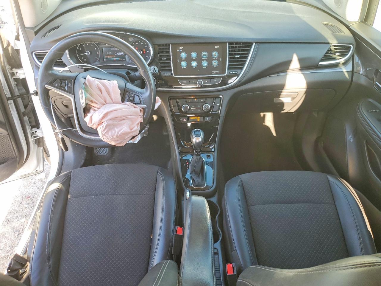2020 BUICK ENCORE PREFERRED photo 15