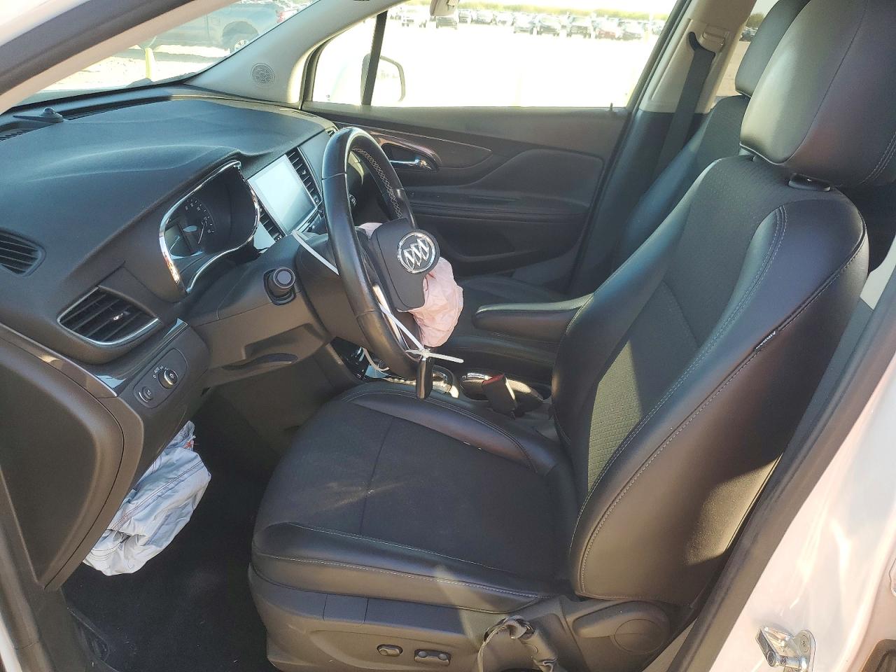 2020 BUICK ENCORE PREFERRED photo 13