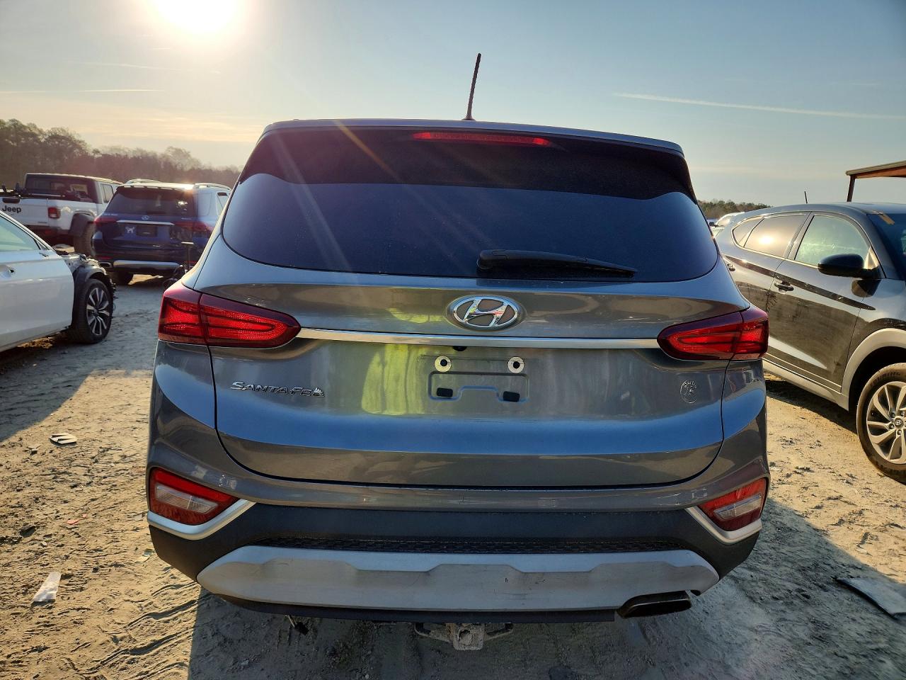 2019 HYUNDAI SANTA FE SE 2.4L photo 16