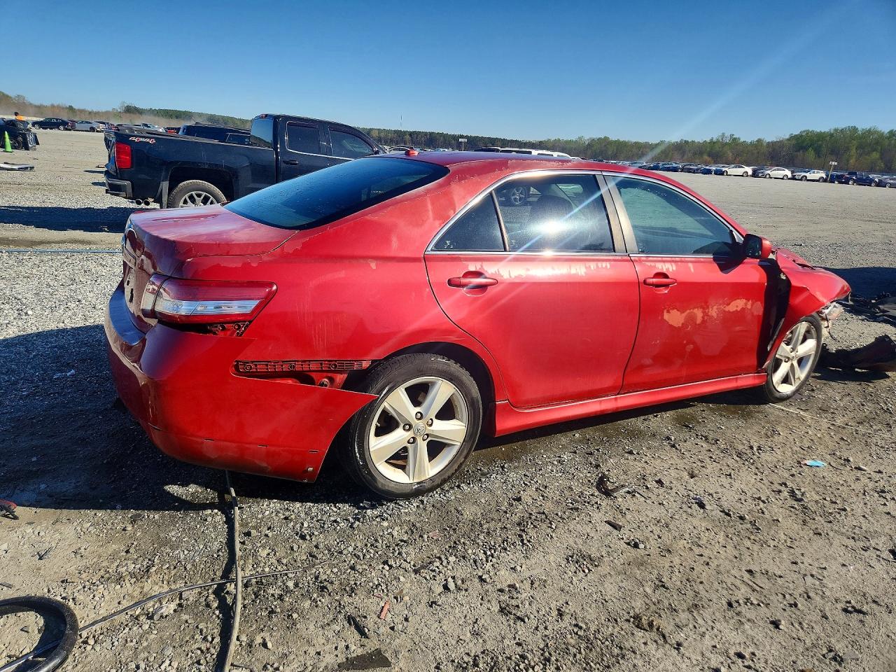 2010 TOYOTA CAMRY photo 5