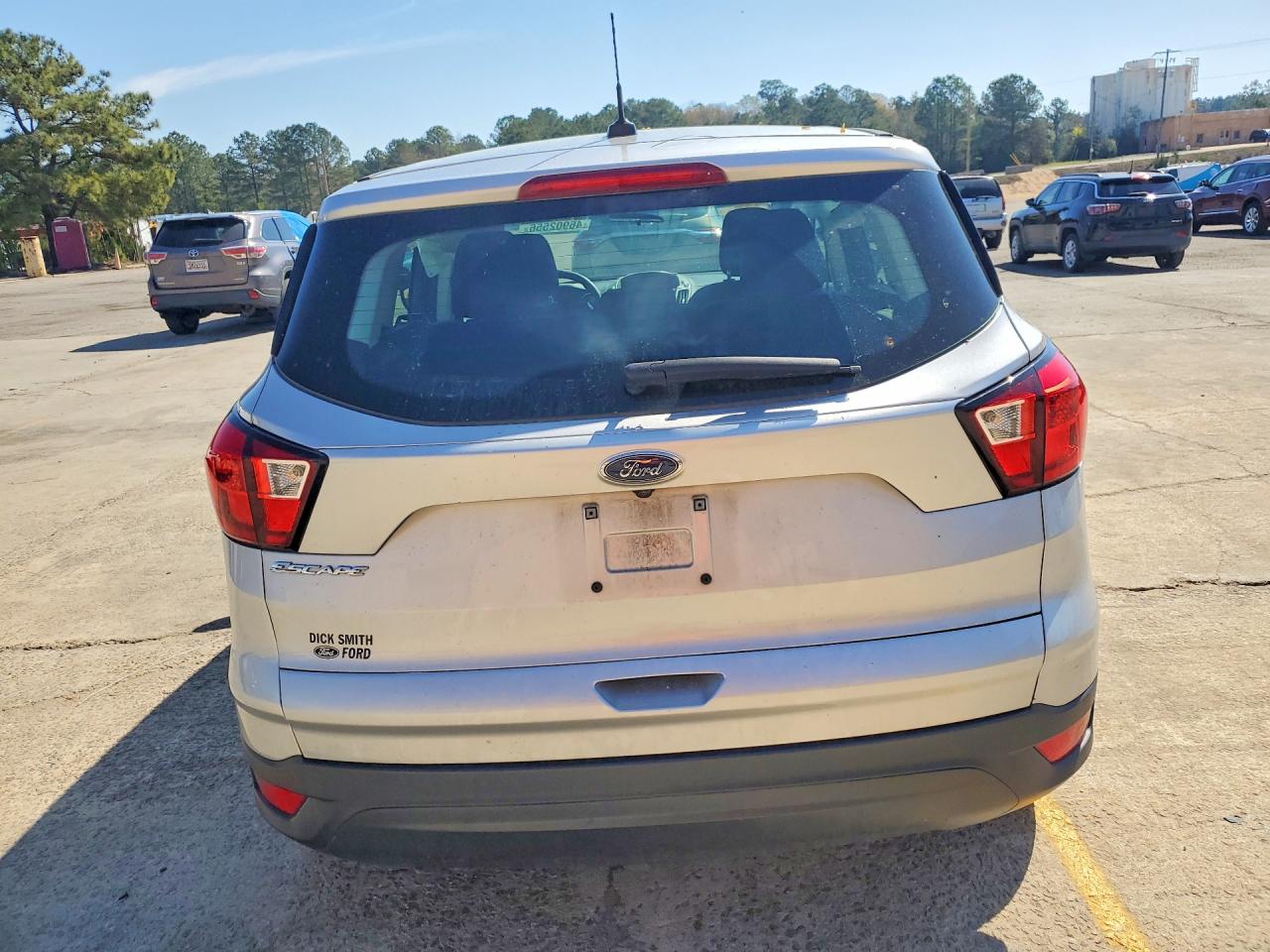 2019 FORD ESCAPE S photo 16