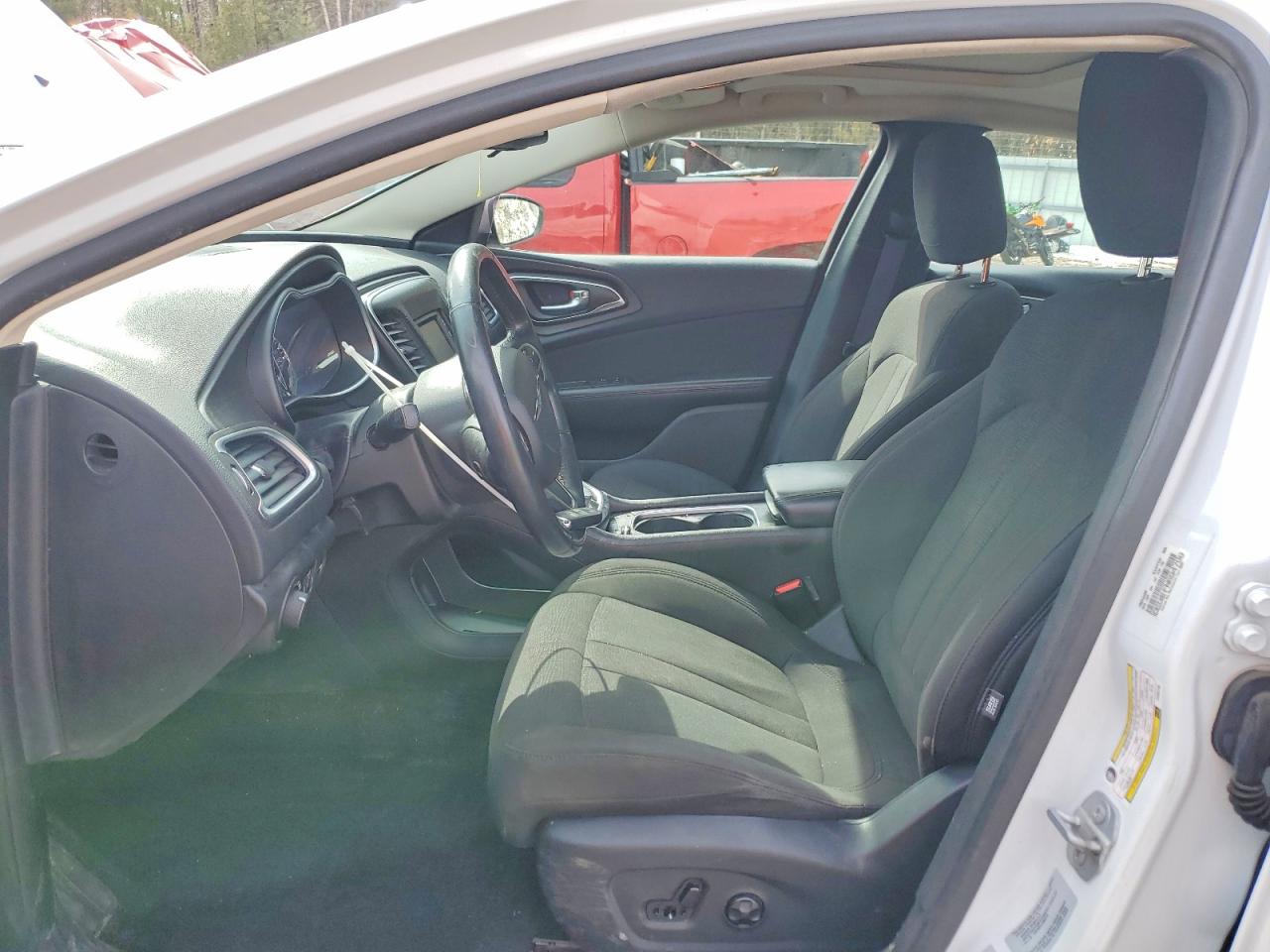 2015 CHRYSLER 200 LIMITED photo 19