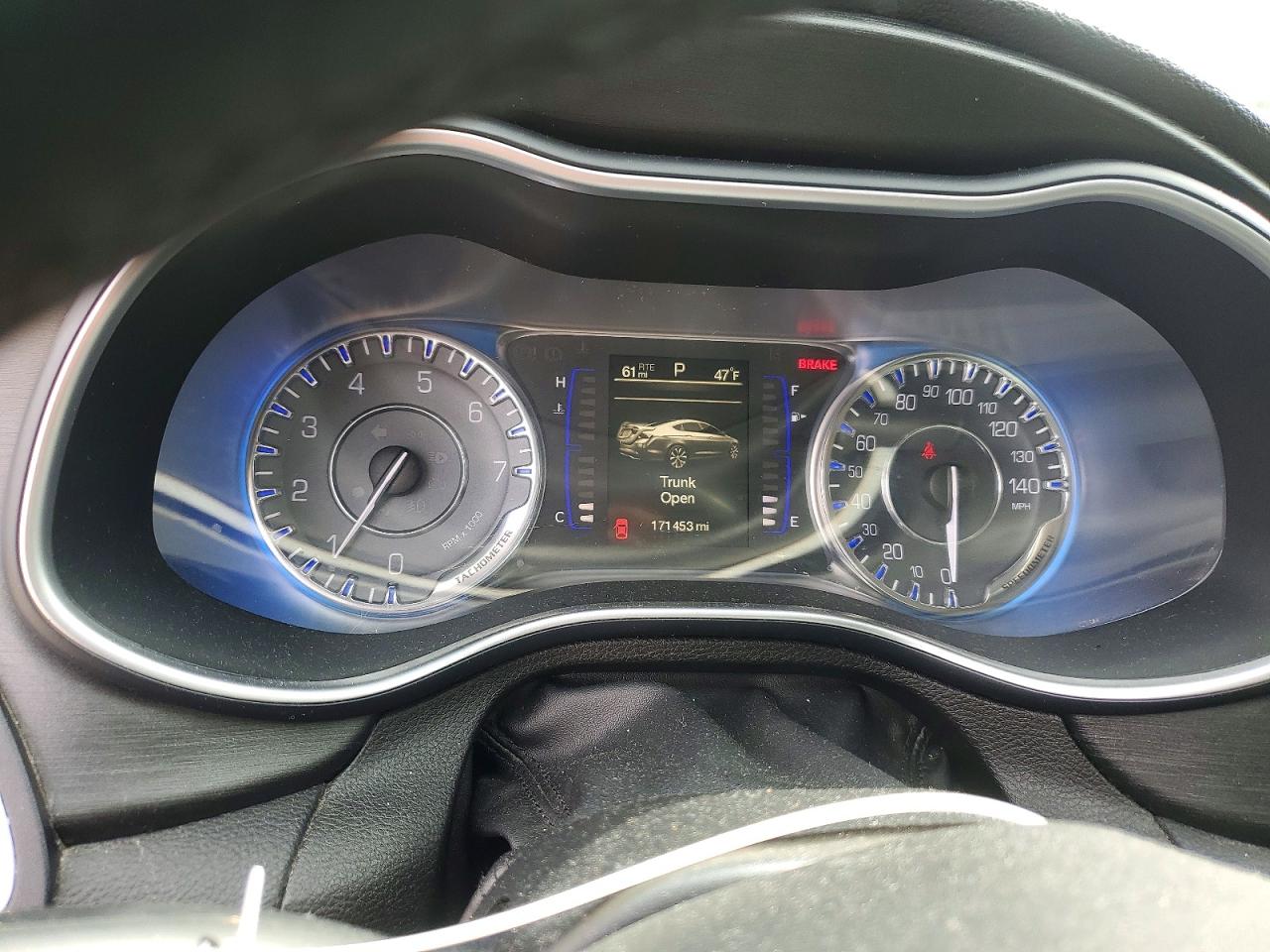 2015 CHRYSLER 200 LIMITED photo 25