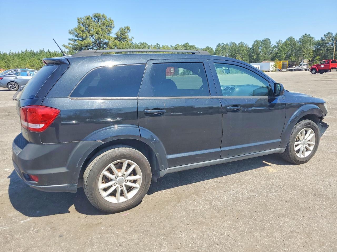 2013 DODGE JOURNEY SXT photo 3