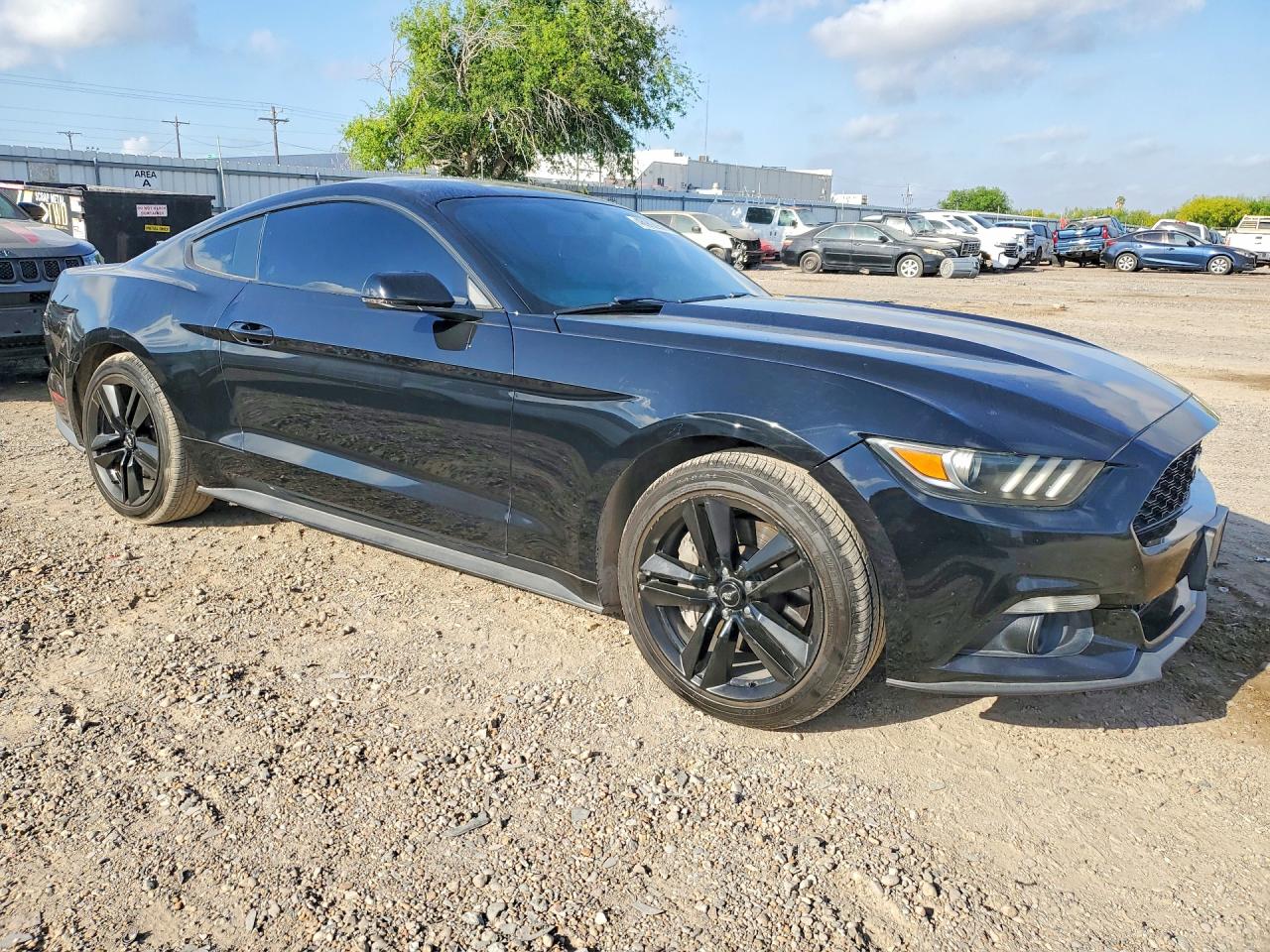 2016 FORD MUSTANG photo 10