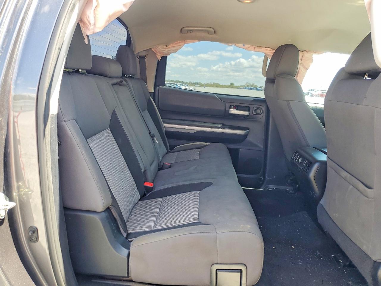 2014 TOYOTA TUNDRA SR5 photo 10