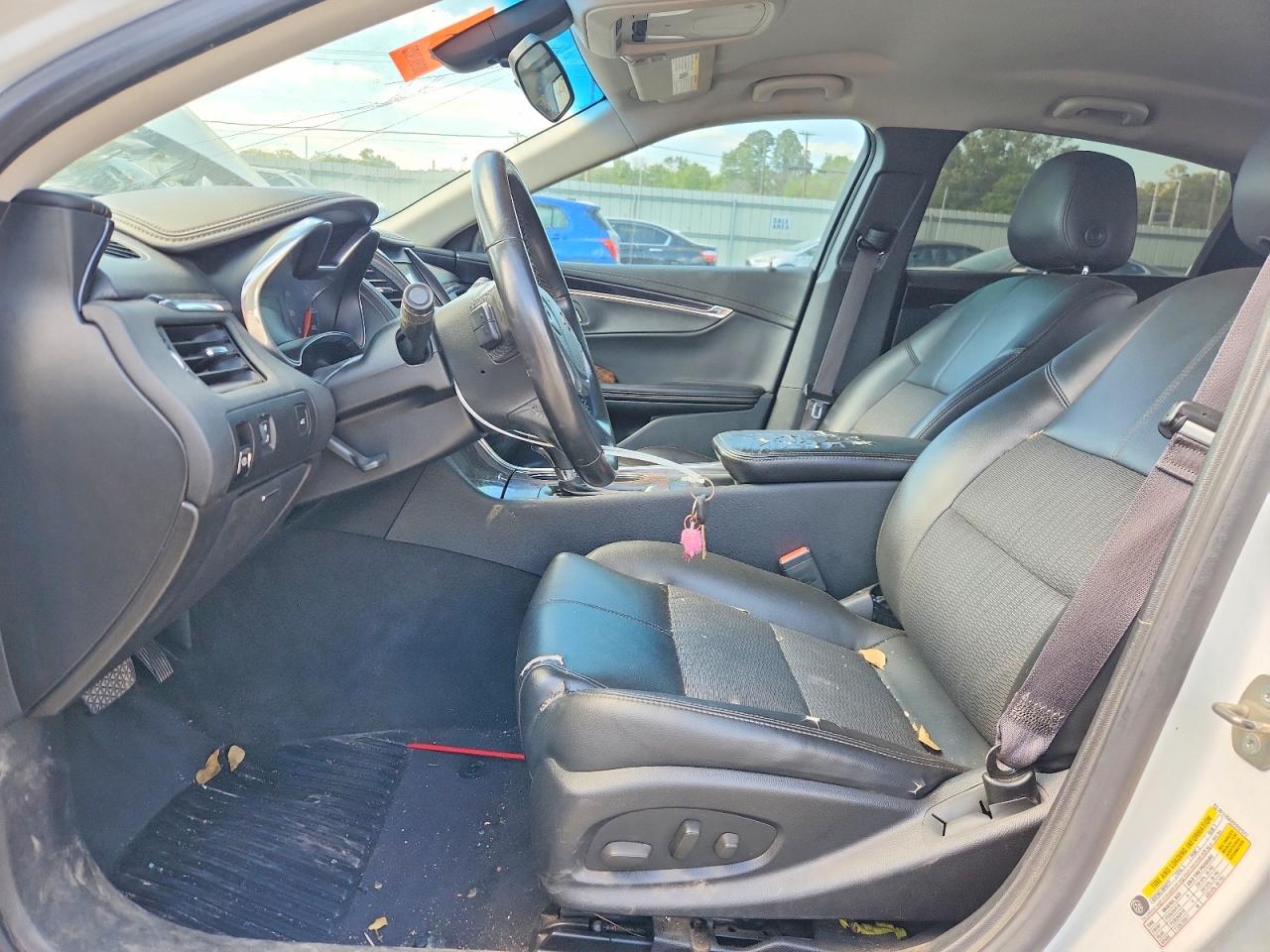 2015 CHEVROLET IMPALA LT photo 13